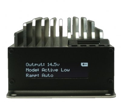 DW Spänningsförstärkare till dubbla bränslepumpar