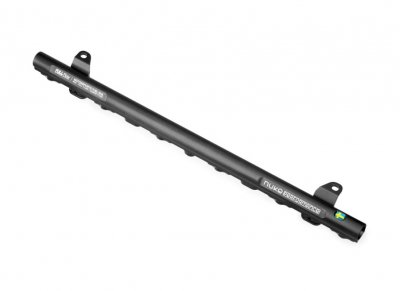 Volvo vit motor 960, S90, V90 Nuke Fuelrail